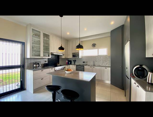 3 BEDROOM HOUSE FOR SALE IN ATLANTIC SANDS PRIVATE ESTATE